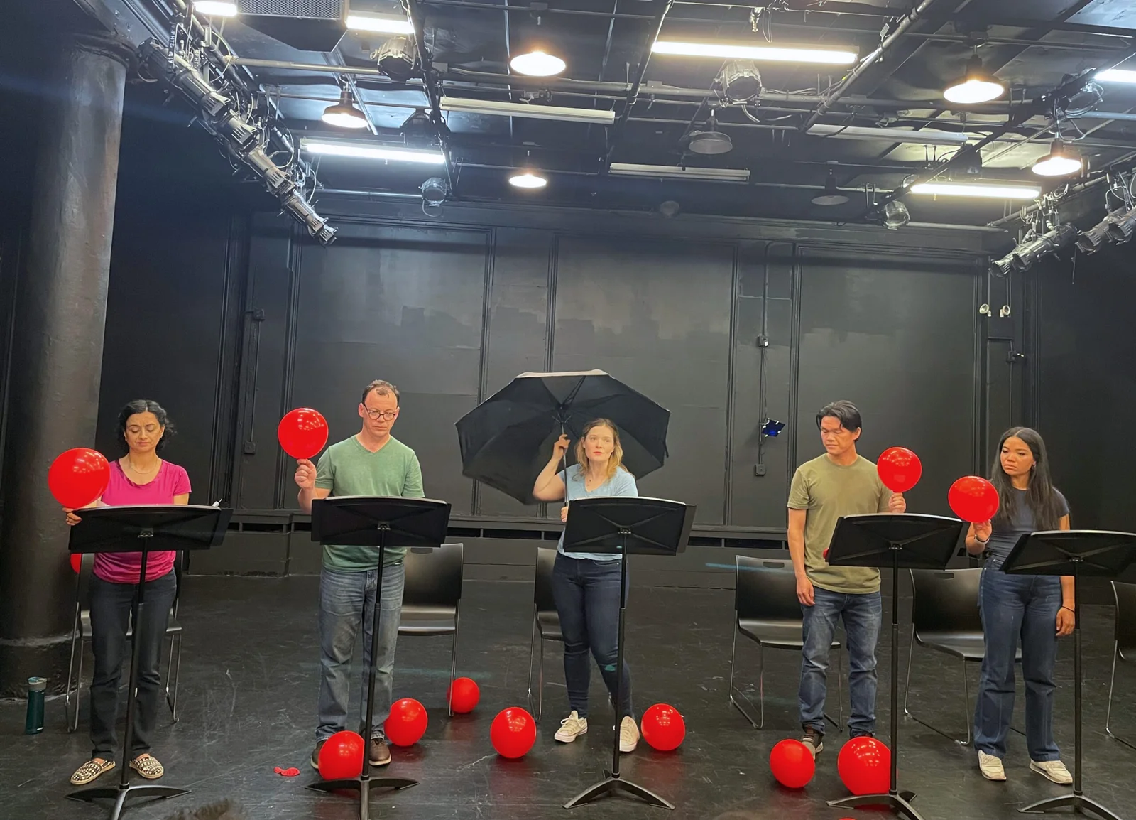 God Splat photos from the reading