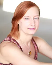 Kia Rogers headshot
